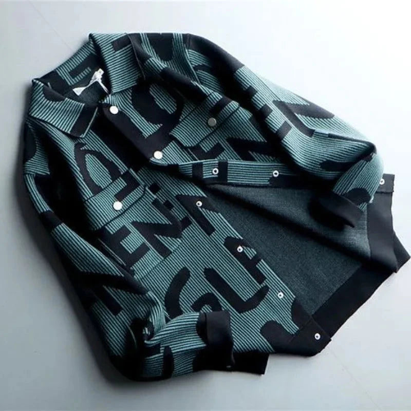 Herren Strickjacke mit Muster | Vintage Strickhemd mit Letter-Print [ Herrenkollektion - Jacken - Langarmhemden ] 196 - Herren Strickjacke mit Muster Gratti Offiziell 
